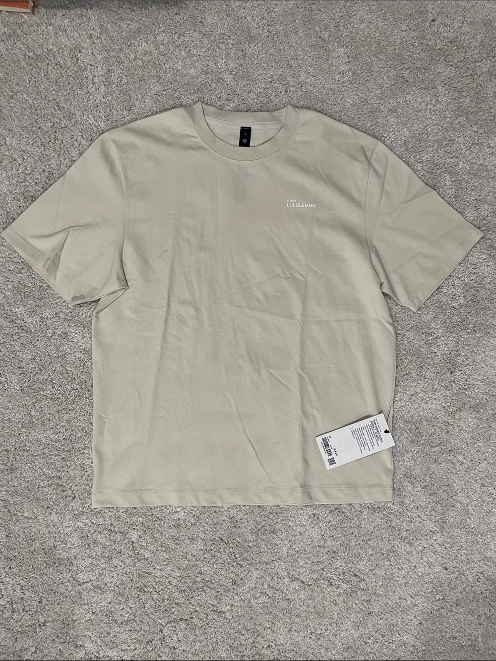 lululemon athletica Men’s Short Sleeve Crewneck T-Shirt in Light Taupe